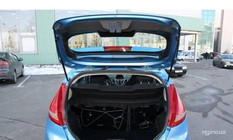 Ford Fiesta 2011 - 1