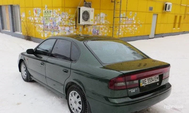 Subaru Legacy 2001 - 3