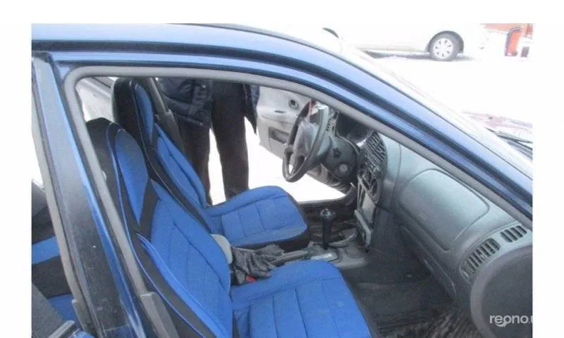 Mitsubishi Lancer 2001 - 7