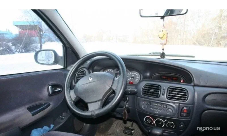 Renault Megane 2002 - 10