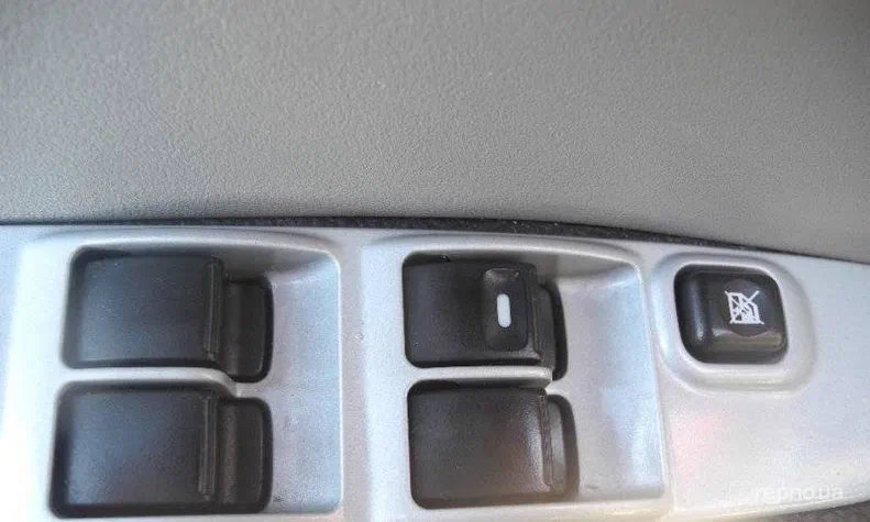 Mitsubishi L200 2008 - 24