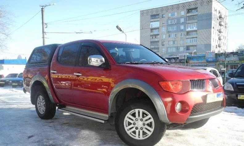 Mitsubishi L200 2008 - 1