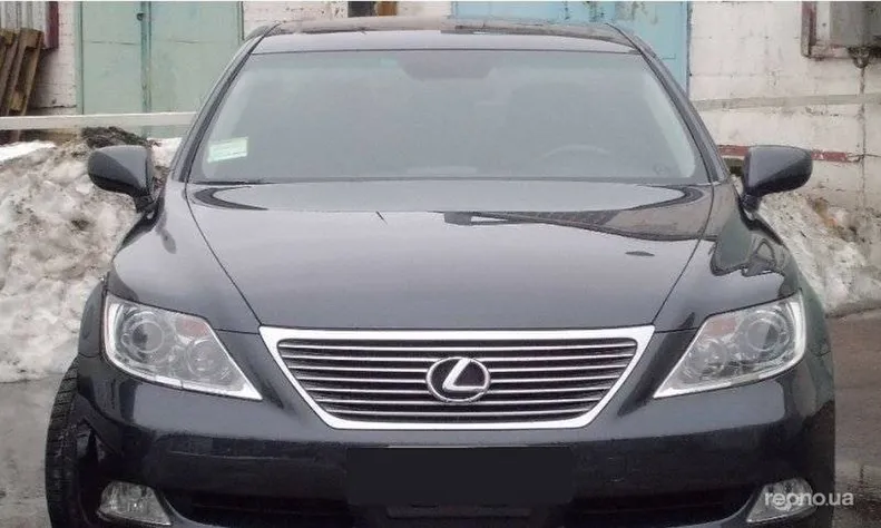 Lexus LS460 2008 - 9