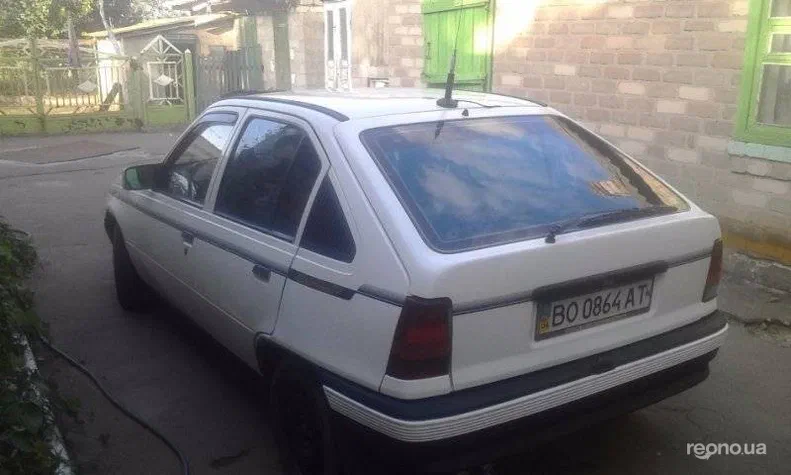 Opel Kadett 1987 - 9