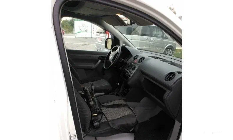 Volkswagen Caddy 2006 - 4