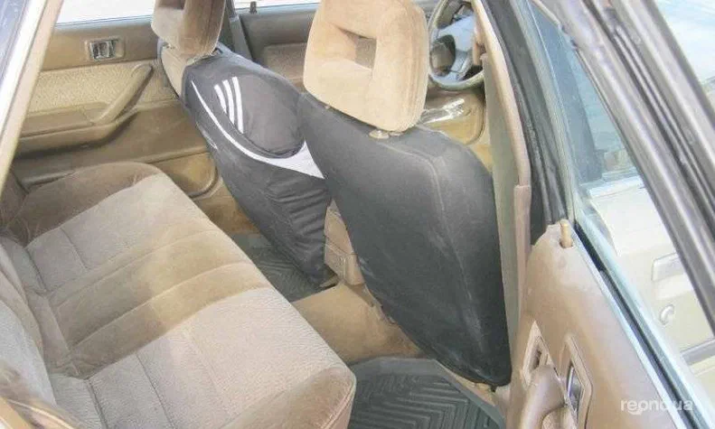 Toyota Camry 1987 - 7