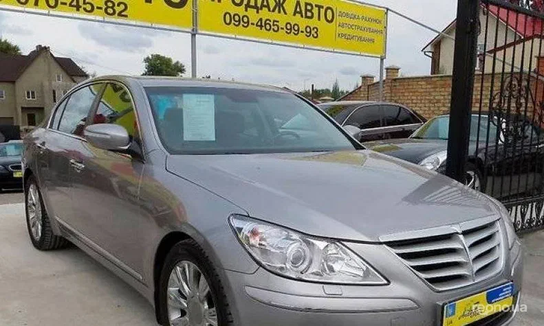 Hyundai Genesis 2009 - 8