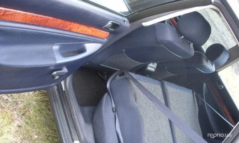 Audi A4 1998 - 4