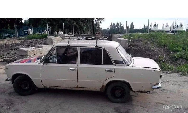 Lada (ВАЗ) 2101 1985 - 0
