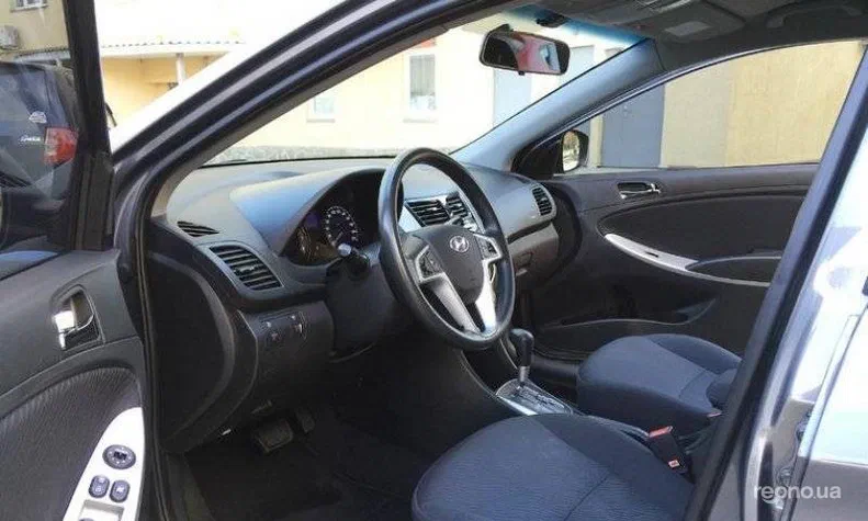 Hyundai Accent 2013 - 7