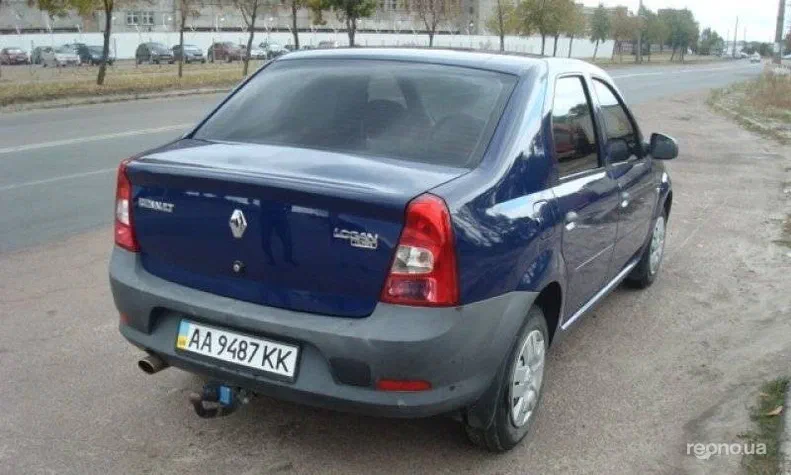 Renault Logan 2009 - 8