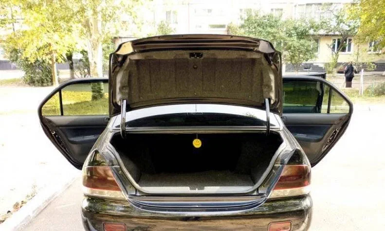 Mitsubishi Lancer 2007 - 3