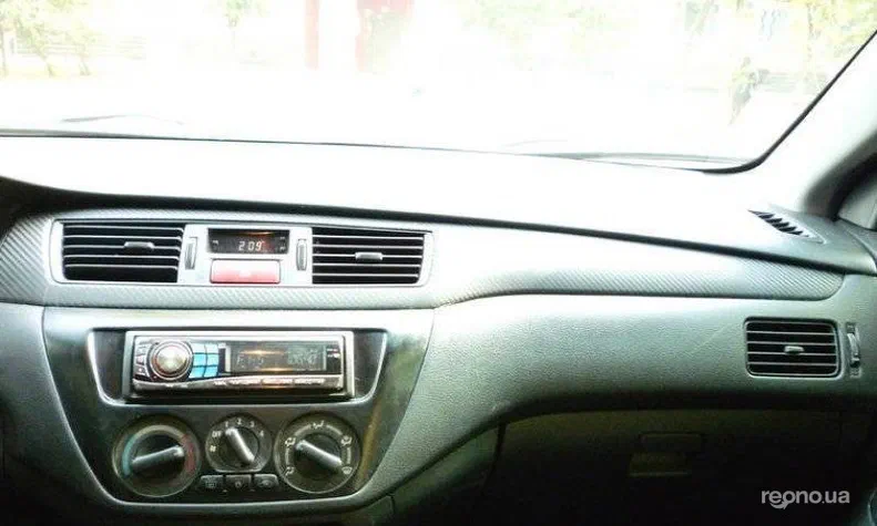 Mitsubishi Lancer 2007 - 7
