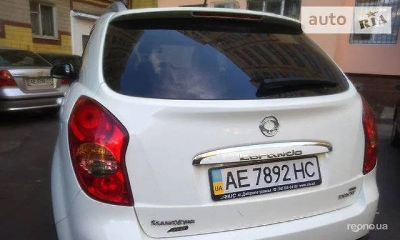 SsangYong Korando 2012 - 5