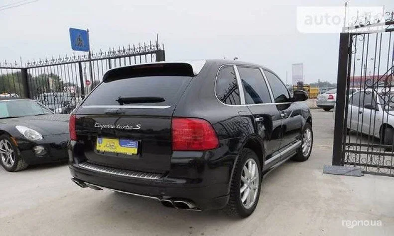 Porsche Cayenne 2005 - 5
