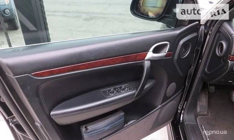 Porsche Cayenne 2005 - 1