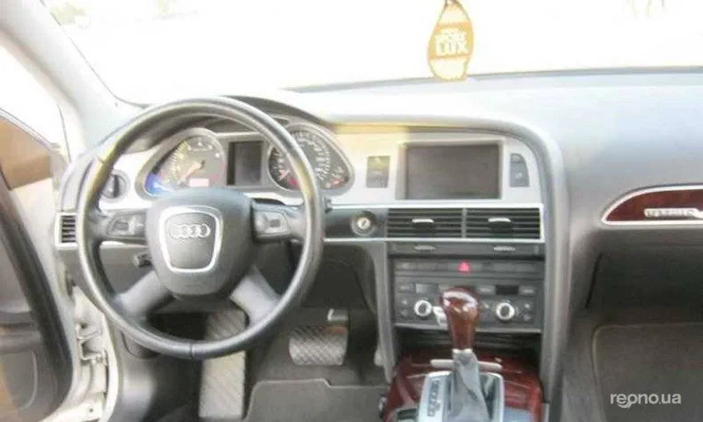 Audi A6 2007 - 12
