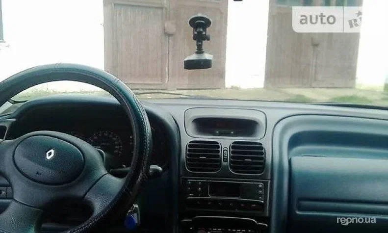 Renault Laguna 1996 - 5
