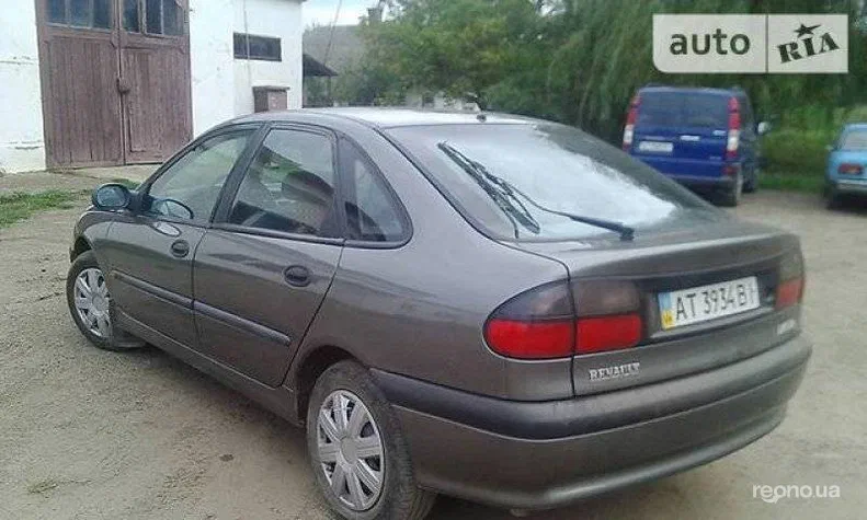 Renault Laguna 1996 - 4