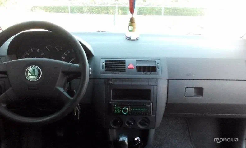 Skoda Fabia 2002 - 4