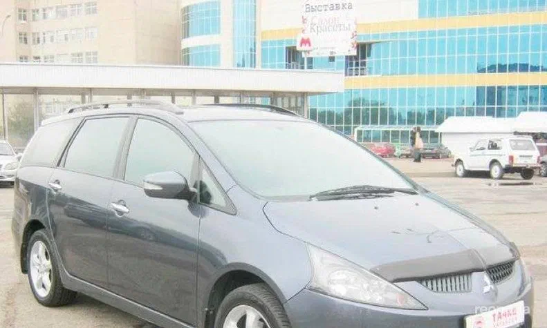 Mitsubishi Grandis 2006 - 14