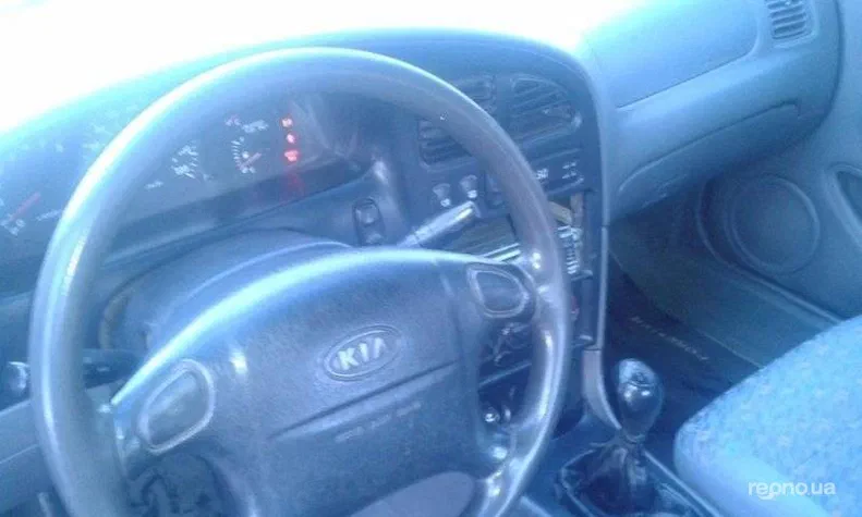 Kia Sephia 1999 - 3