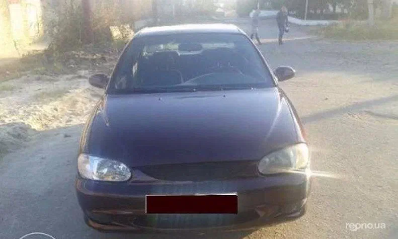 Kia Sephia 1999 - 0