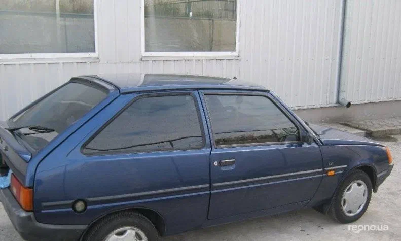 ЗАЗ 1102 «Таврія» 2004 - 0
