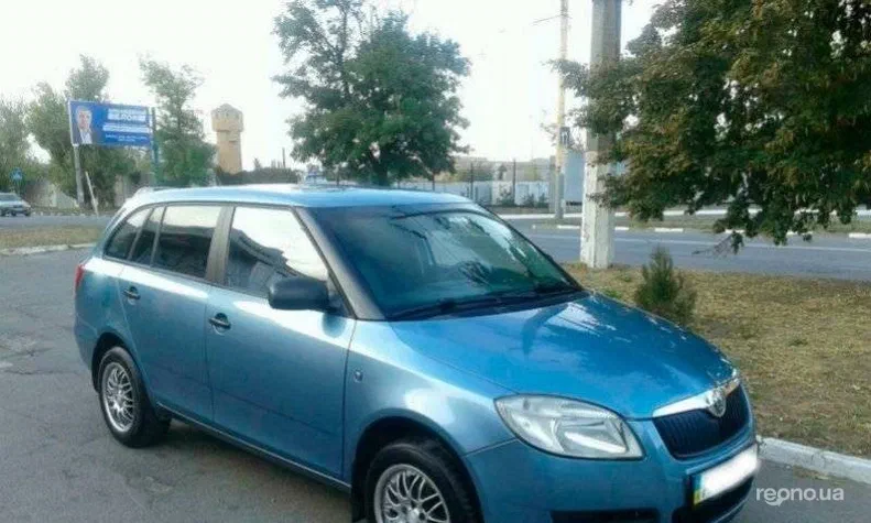 Skoda Fabia 2010 - 13