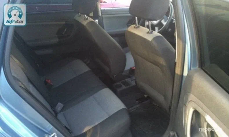 Skoda Fabia 2010 - 12