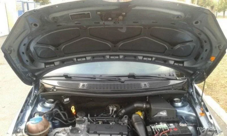 Skoda Fabia 2010 - 8