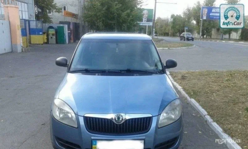 Skoda Fabia 2010 - 10