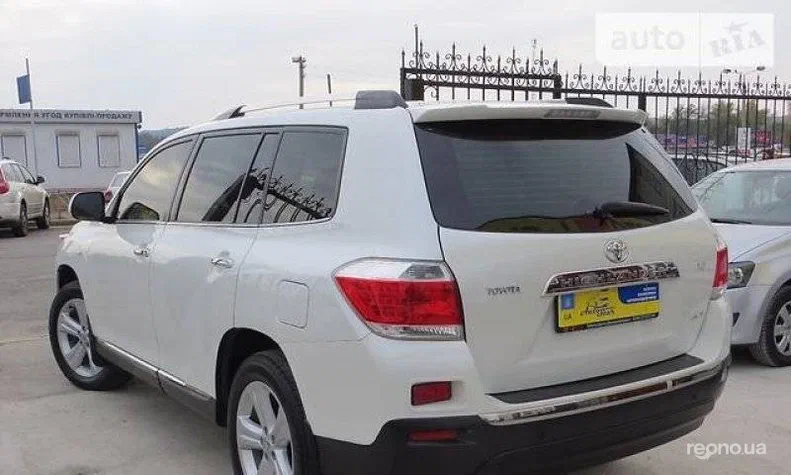 Toyota Highlander 2011 - 6