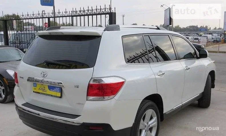Toyota Highlander 2011 - 4
