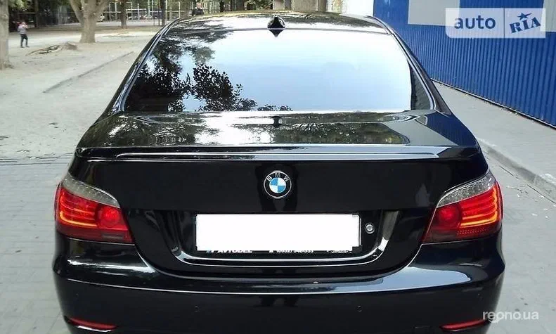 BMW 5 серія 2008 - 23