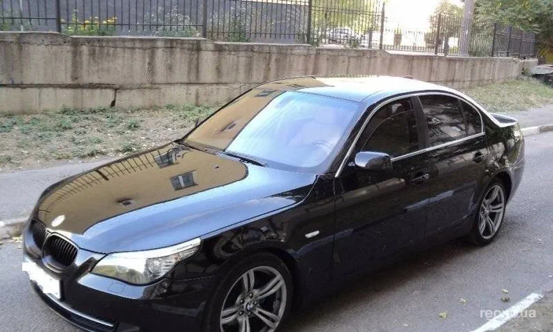 BMW 5 серія 2008 - 14