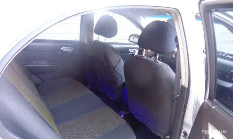 Chevrolet Aveo 2006 - 13