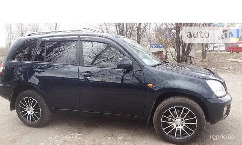 Chery Tiggo (T11) 2009 - 3