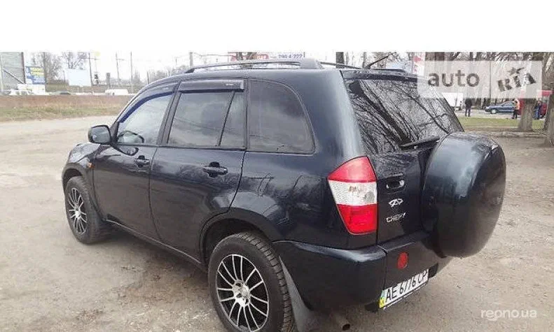 Chery Tiggo (T11) 2009 - 6