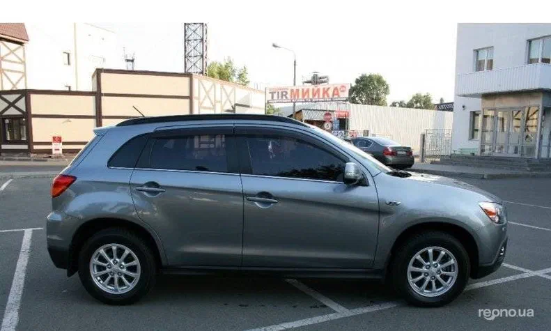 Mitsubishi ASX 2011 - 3