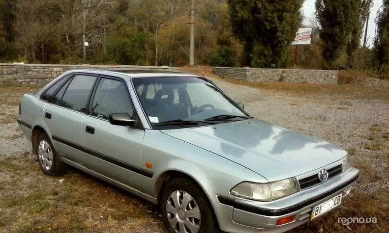 Toyota Carina 1988 - 0