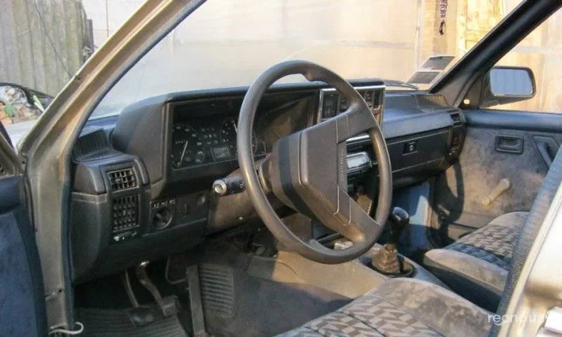 Opel Rekord 1983 - 7