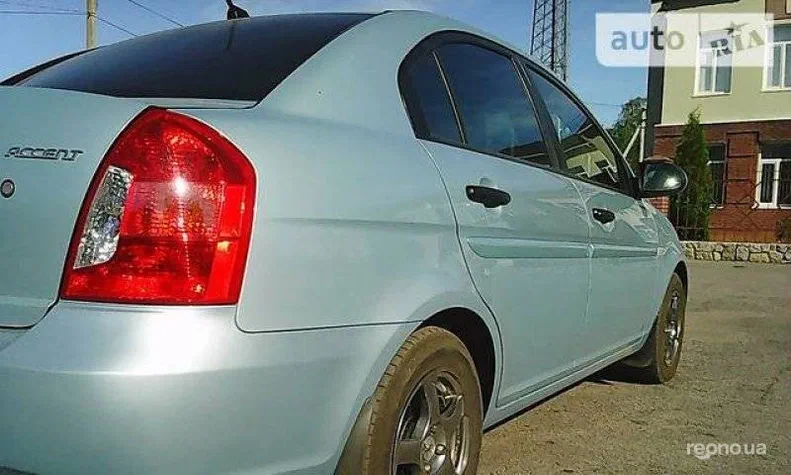 Hyundai Accent 2008 - 5