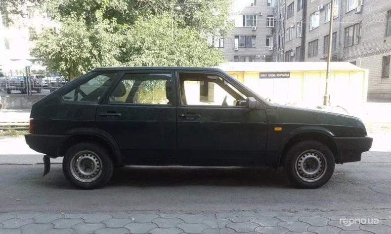 Lada (ВАЗ) 2109 2002 - 1
