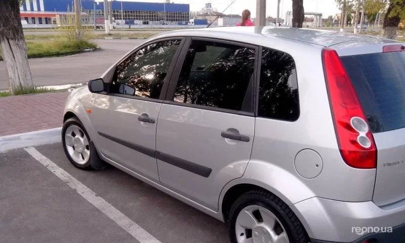 Ford Fiesta 2008 - 3