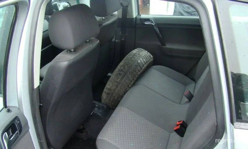 Volkswagen Polo 2003 - 3