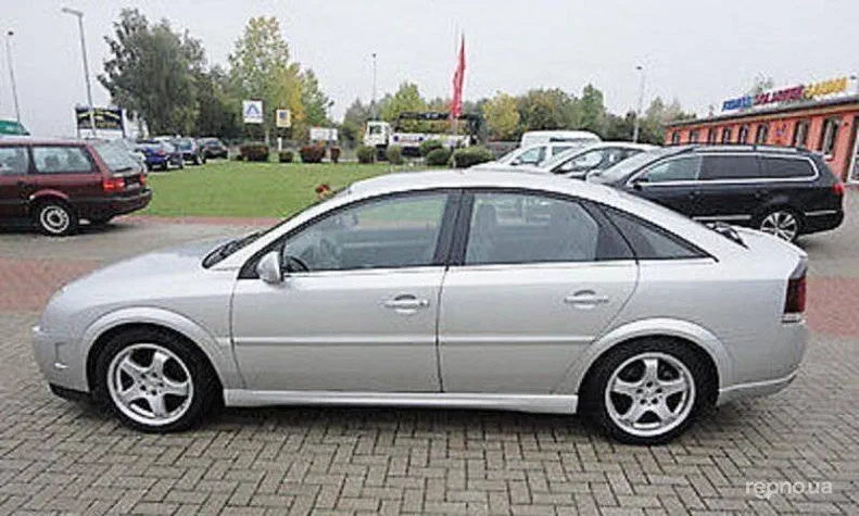 Opel Vectra 2004 - 10