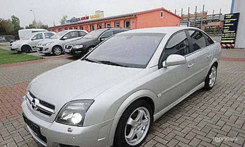 Opel Vectra 2004 - 1