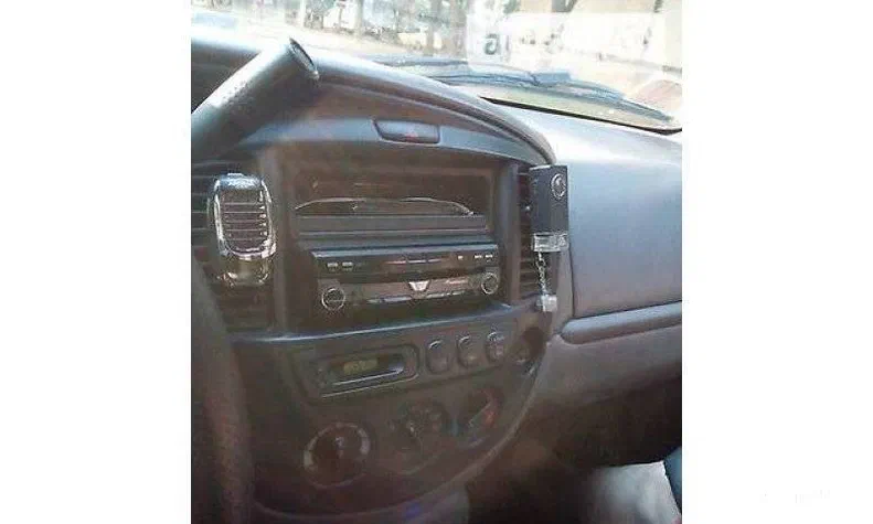 Mazda Tribute 2002 - 4