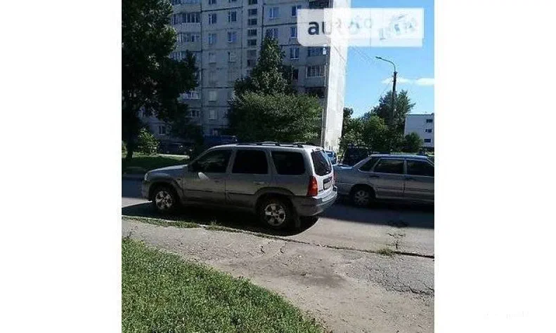 Mazda Tribute 2002 - 7